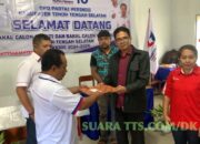Resmi,  Uksam Selan Daftar Calon Bupati TTS Ke Partai Perindo 