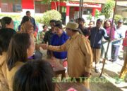 Penjabat Bupati TTS Pantau Pasar Murah Di Kantor Kecamatan Amanuban Barat