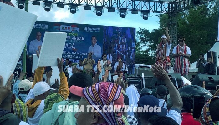 Deklarasi Paket SIAGA di Soe, Janjikan Pemekaran Kabupaten TTS Hingga Bangun SMA TN