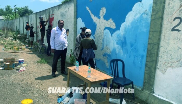 Perindah GOR Nekmese, Dispora Gelar Lomba Mural