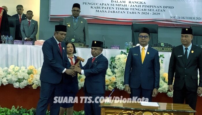 Pimpinan DPRD TTS Periode 2024-2029 Dilantik, Sipa Ajak Sama-Sama Wujudkan TTS Sejahtera