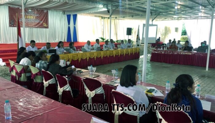 KPU Kab TTS Gelar FGD, Peserta Soroti Rendahnya Partisipasi Dalam Pilkada TTS 2024