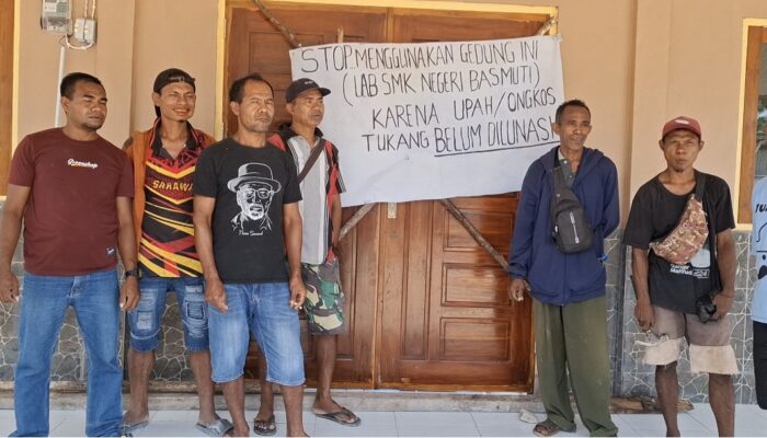 Gedung 1,2 Miliar Milik SMK Negeri Basmuti Disegel, Ini Alasannya 