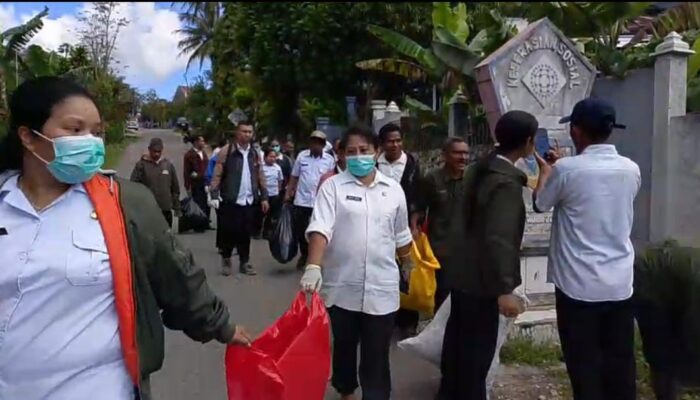 Hari Lingkungan Hidup Sedunia, DLH TTS Lakukan Aksi Bersih Sampah Plastik