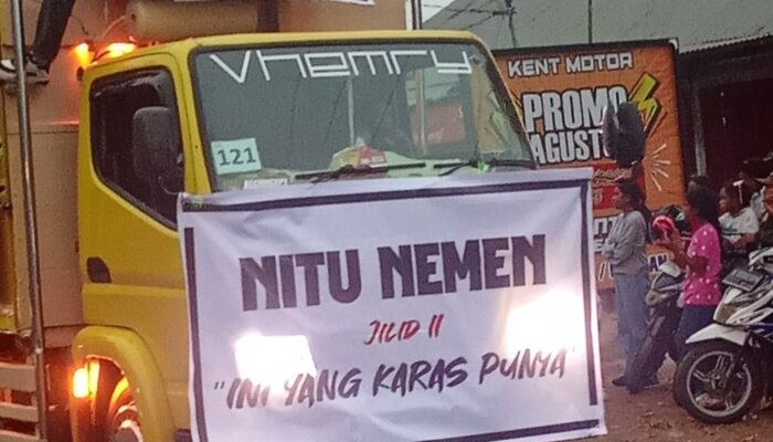 Spanduk “Nitu Nemen” Hiasi Karnaval Pembangunan TTS, David Boimau: Ini Sentilan Tuhan!