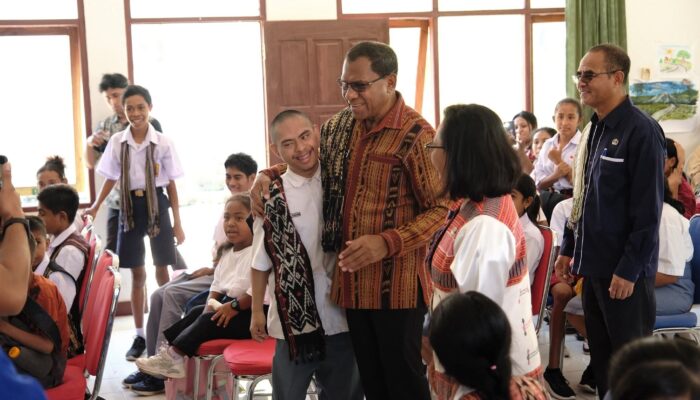 Kunjungi SLBN, Wagub NTT Sebut Keterbatasan Bukan Penghalang untuk Jadi Hebat