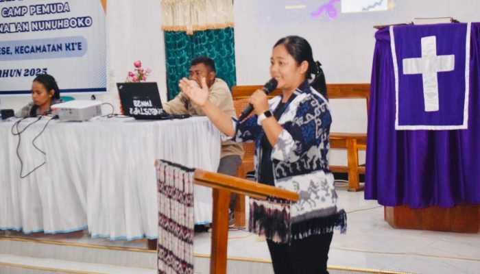 Akademisi IAKN Kupang Berikan Edukasi Seksualitas dalam Perspektif  Kristen pada Camp Pemuda GMIT Nekmese