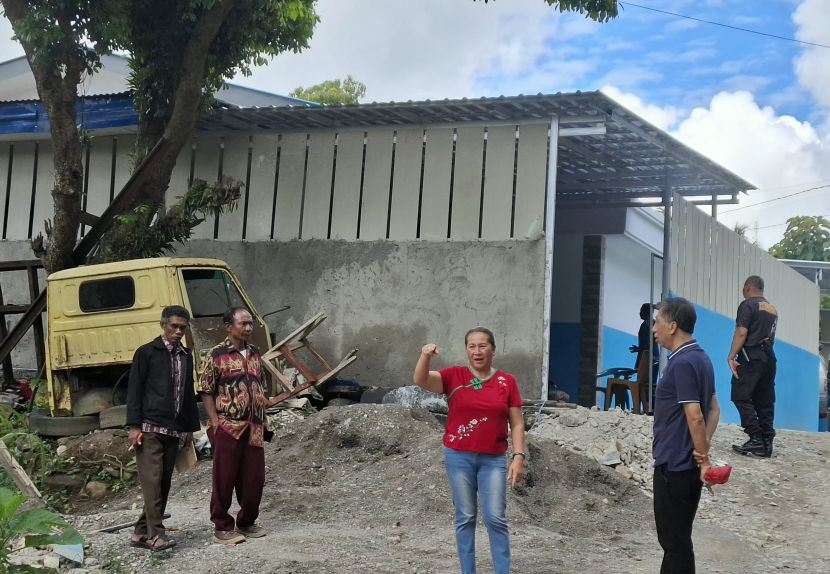 Dua Keluarga Klaim Lahan Dapur MBG di O’besi