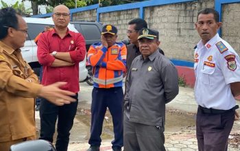 Ketua DPRD TTS Turun Langsung Cek Parkiran Baru Pasar Inpres Soe