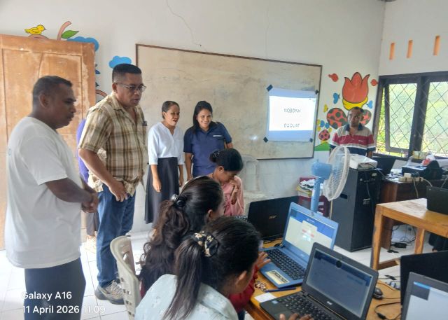 Ujian Paket B dan C di PKBM Mio Dipantau Langsung Kadis P dan K TTS