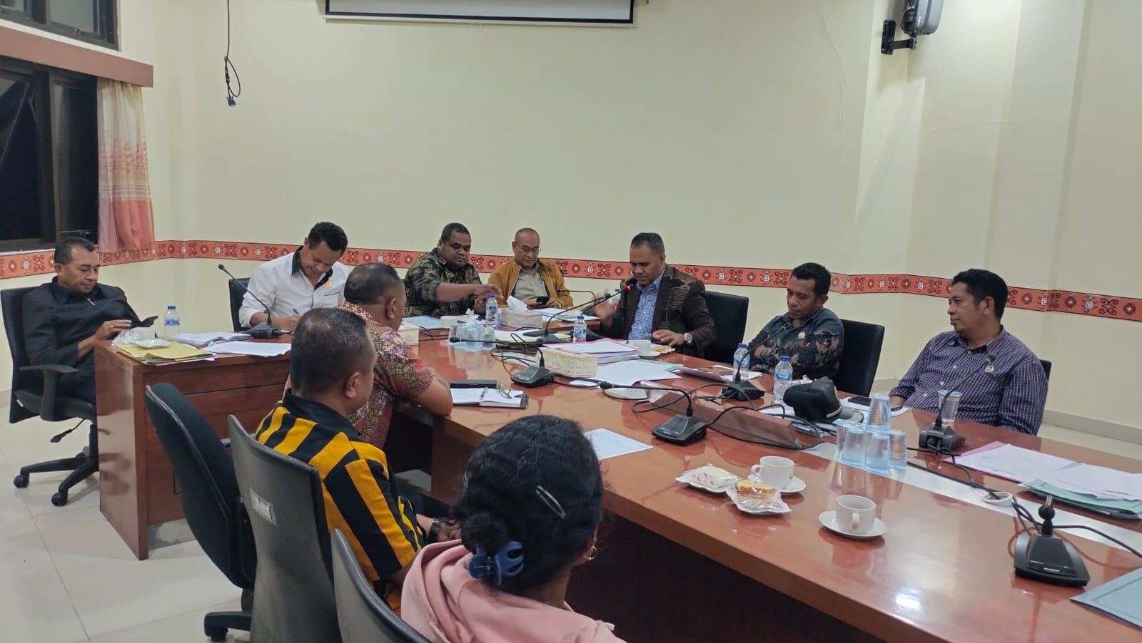 Diduga Selingkuh, Kades Nununamat Terancam Dicopot