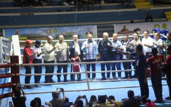 Wagub Johni Asadoma Buka Turnamen Tinju UPG 1945, Bidik Emas PON 2028