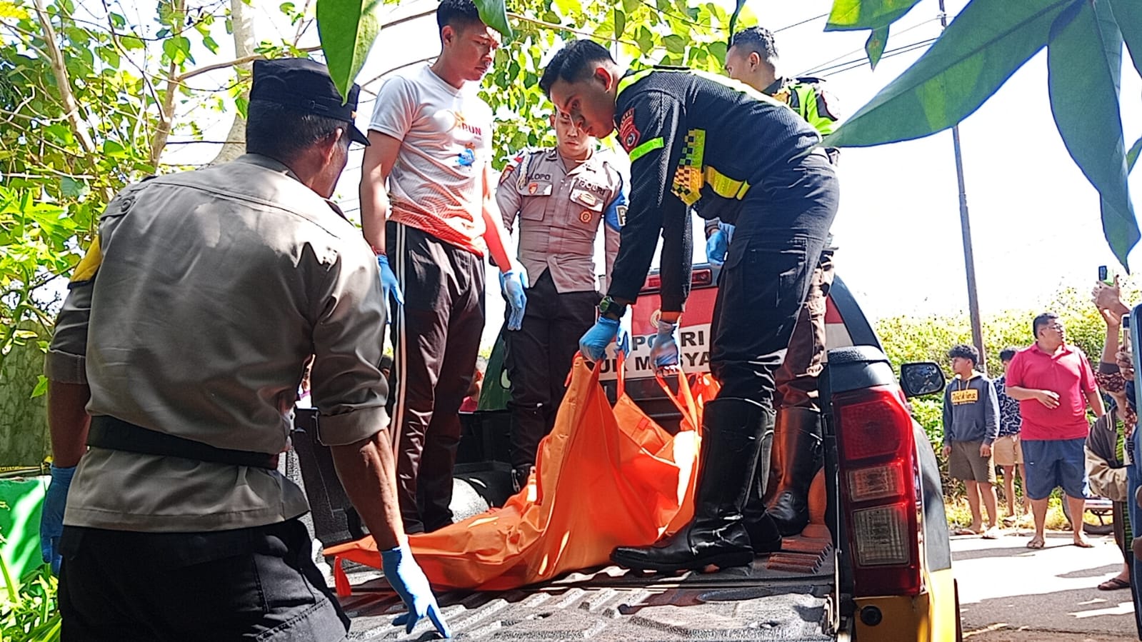 Pensiunan Guru di Soe Ditemukan Meninggal di Kamar Mandi