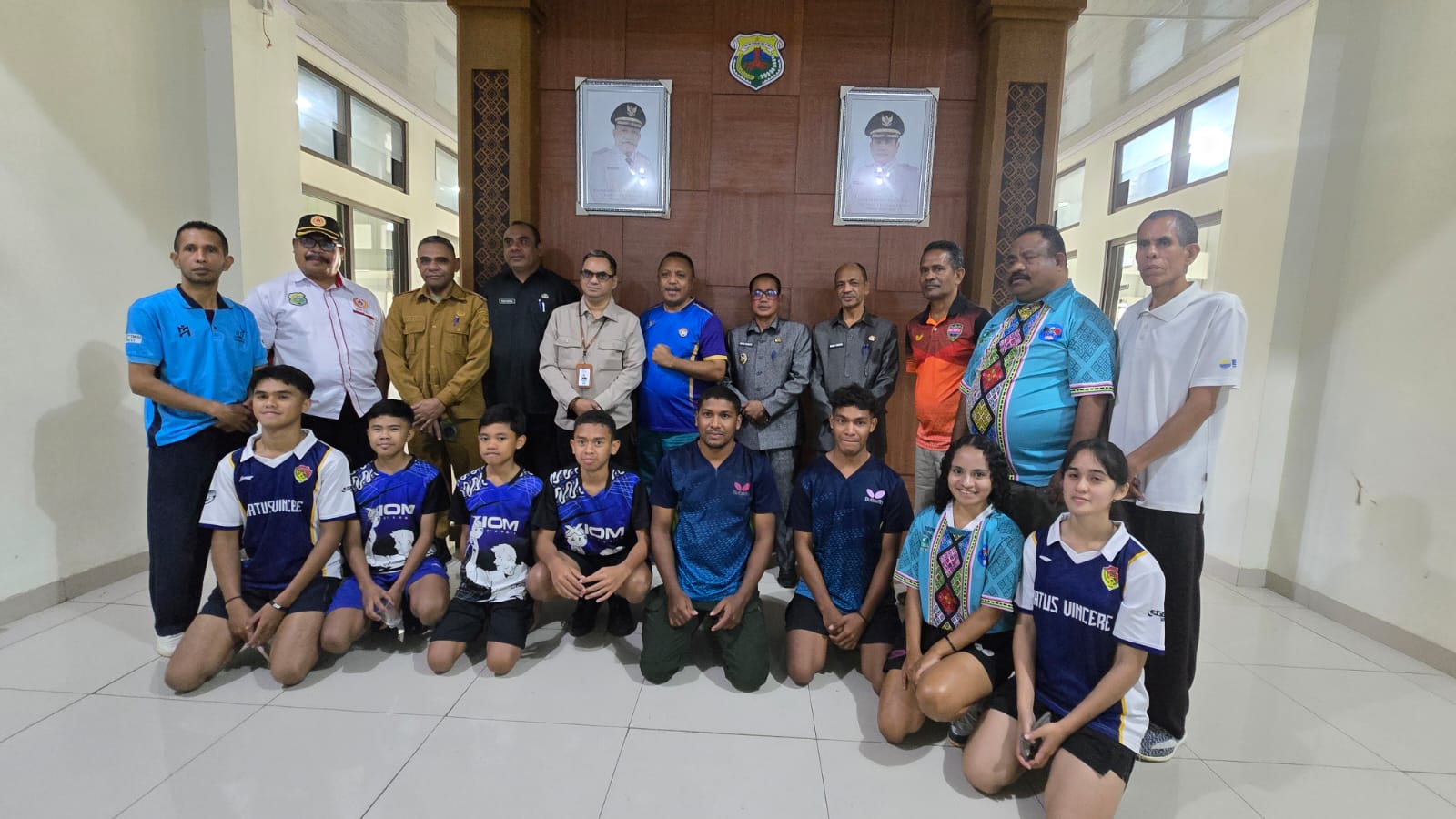 Wabup Army Lepas Kontingen Tenis Meja ke Porprov NTT 2026, Minta Atlet Jaga Disiplin dan Raih Prestasi