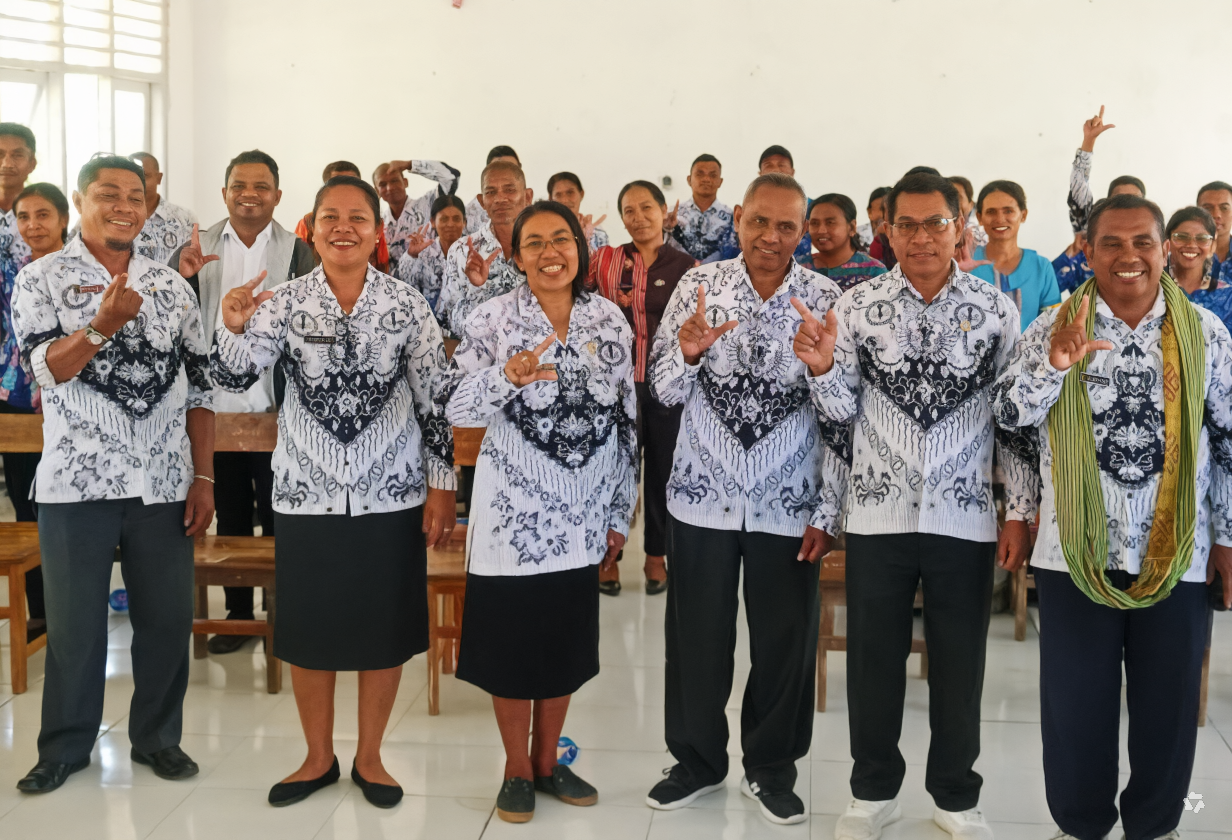 Marsalina Fay Nahkodai PGRI Kokbaun, Omar Oematan Pimpin Cabang Khusus